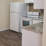 195-N-MAin-St-N-Brookfield-2L-10