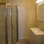 60-Beaver-Bathroom1