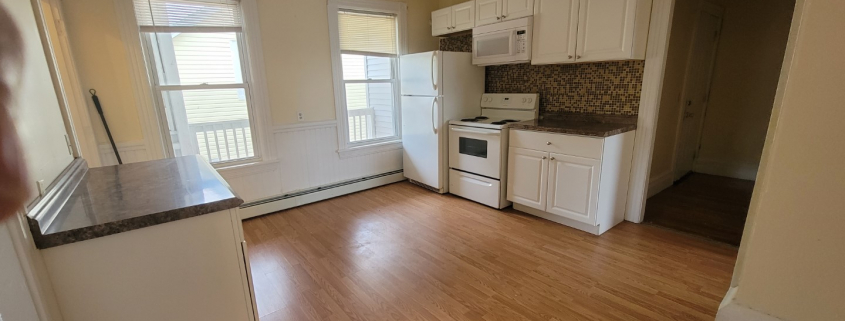 30 Oberlin St Apt 3